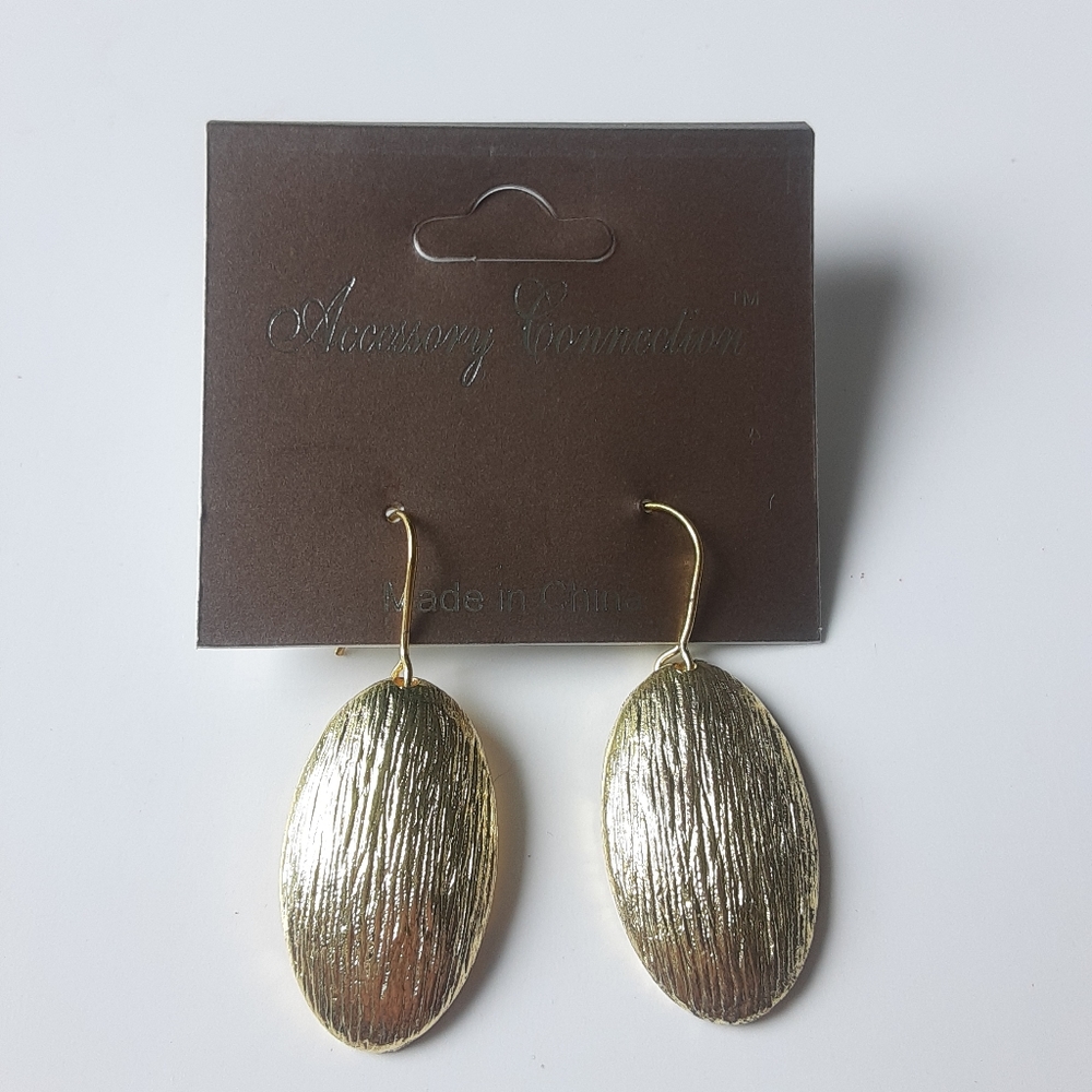 Accessory Connection Gold Dangle Earrings
